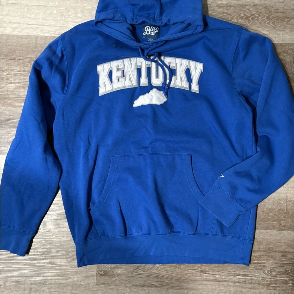 Blue 84 Men's Blue Kentucky Wildcats hoodie in classic royal blue.  Size Large